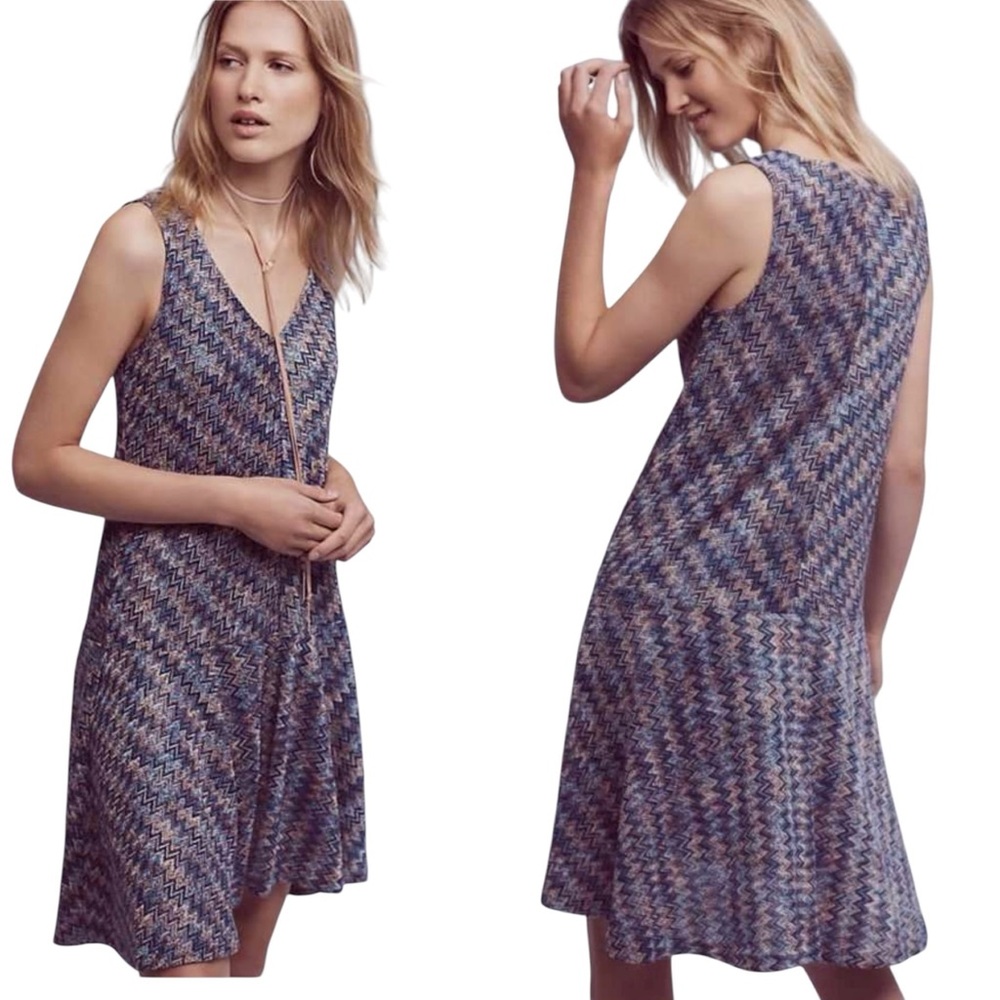 Anthropologie Maeve Westwater
Knit ‎ A-LINE DRESS BLUE MOTIF Dress Size XS